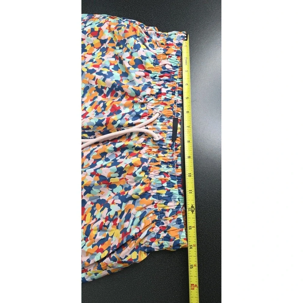 New Jordan Essentials Men M Multi Colored Abstract‎ Poolside Shorts Retro Print